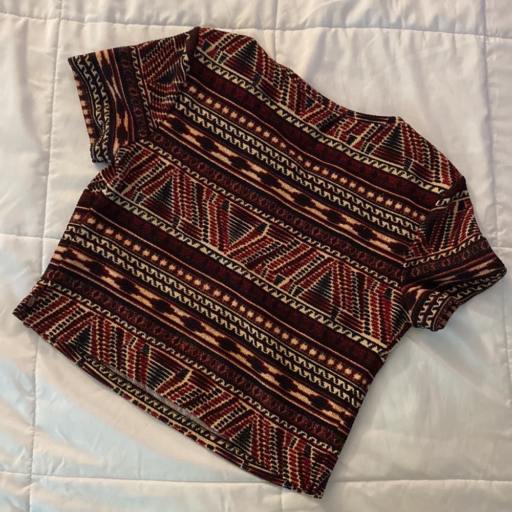 Cropped Top - Picture 2 of 5